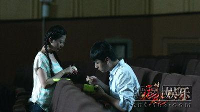 情人影院在线观看影片,在线观影新体验，畅享海量影片盛宴  第3张